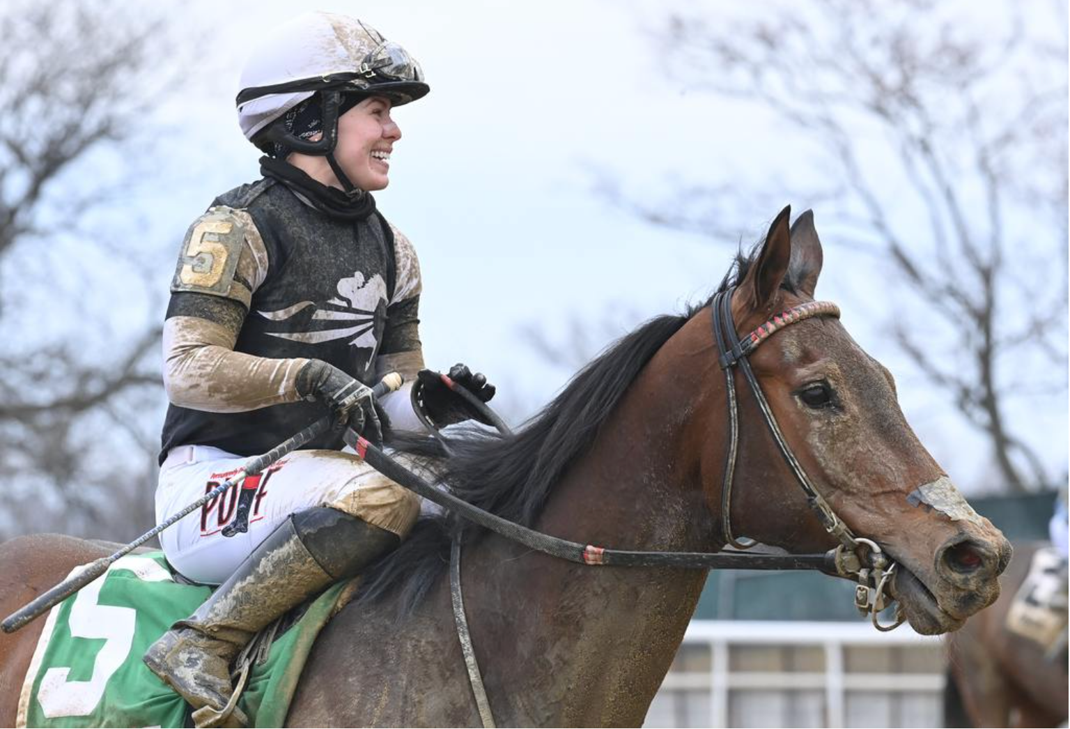 Funny How brings fiverace win streak into Friday's G3 Distaff Handica