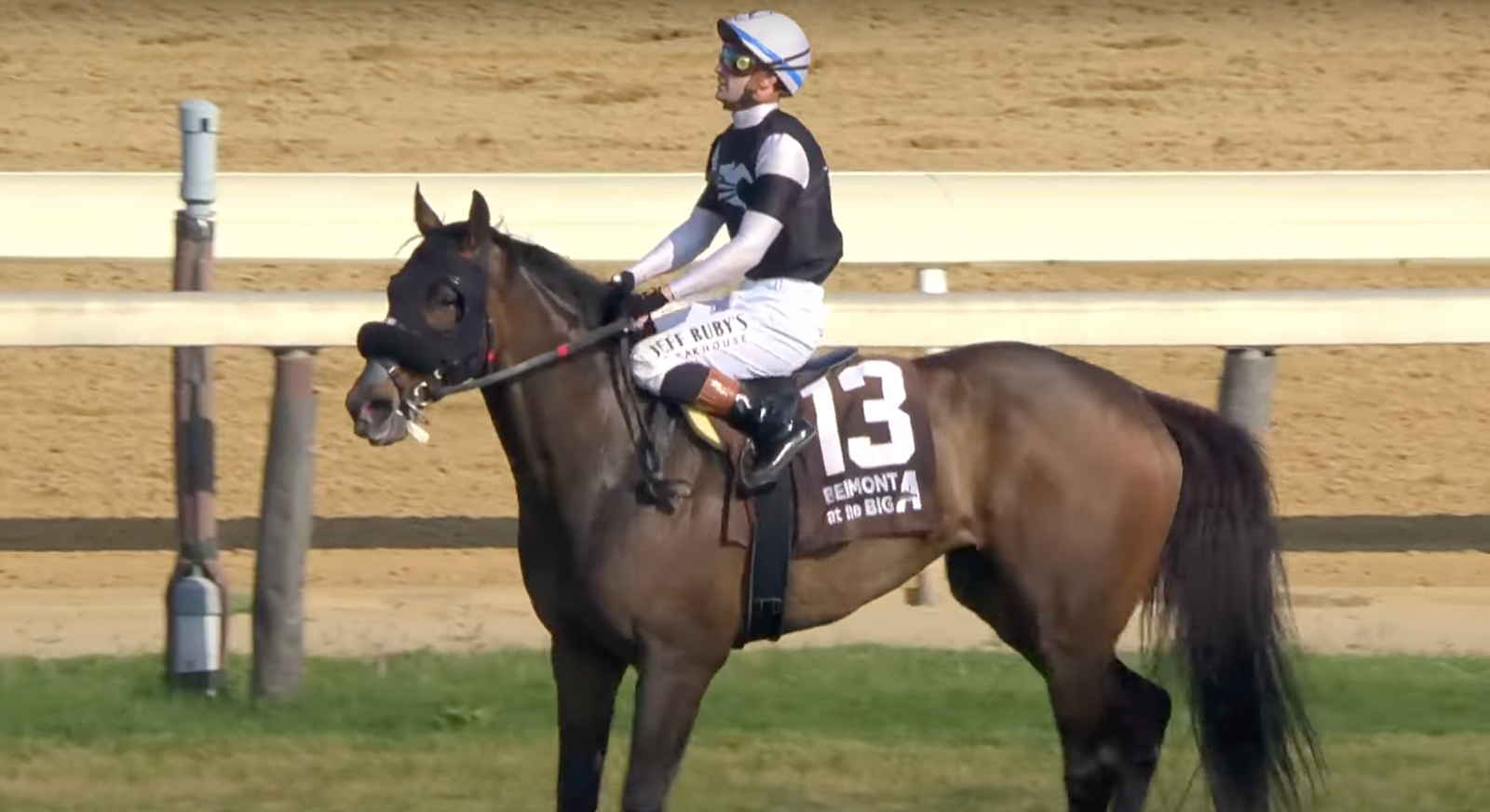 Hard Par Breaks His Maiden!